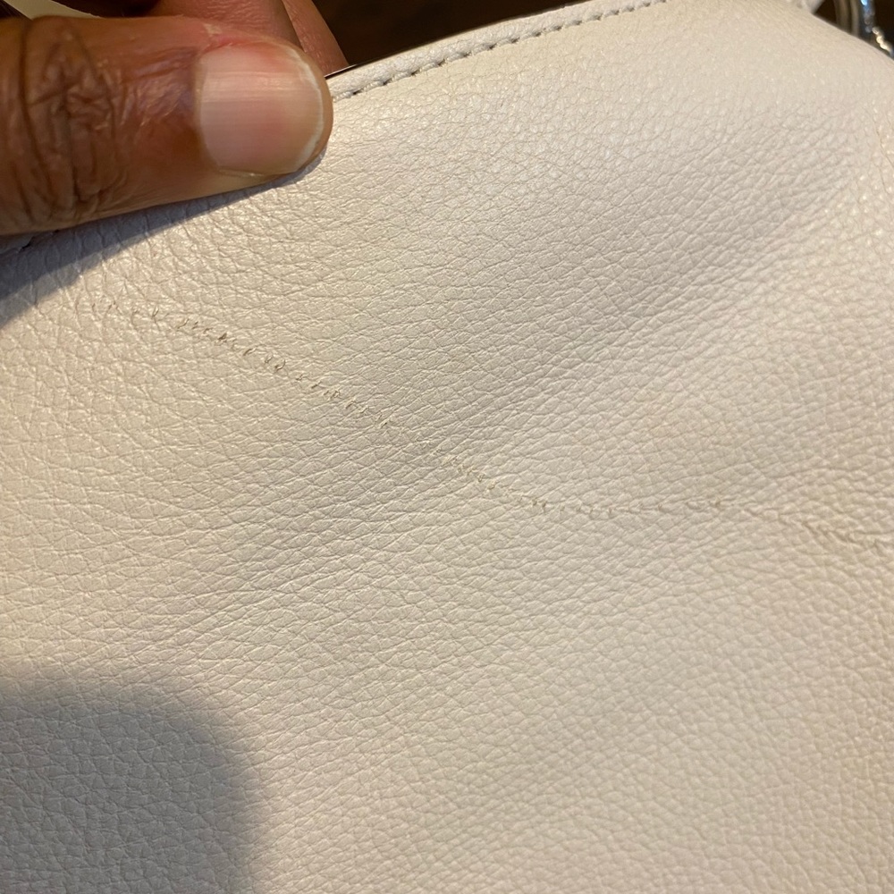 Michael Kors Leather Handbag…Off-White Color… - Picture 12 of 16
